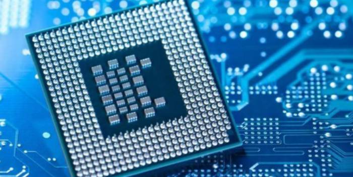 China's 70% Surge in Chip Equipment Buying Amid US, Japan, Korea's 16% Drop in Investments